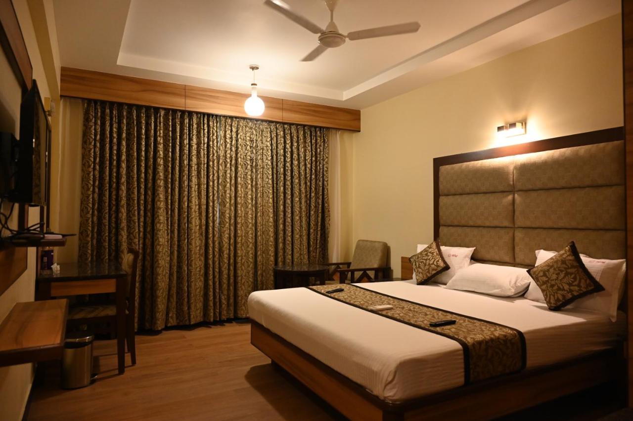 Hotel Sms Grand Imperial Vellore Ngoại thất bức ảnh