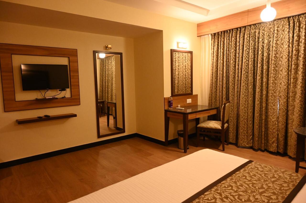 Hotel Sms Grand Imperial Vellore Ngoại thất bức ảnh