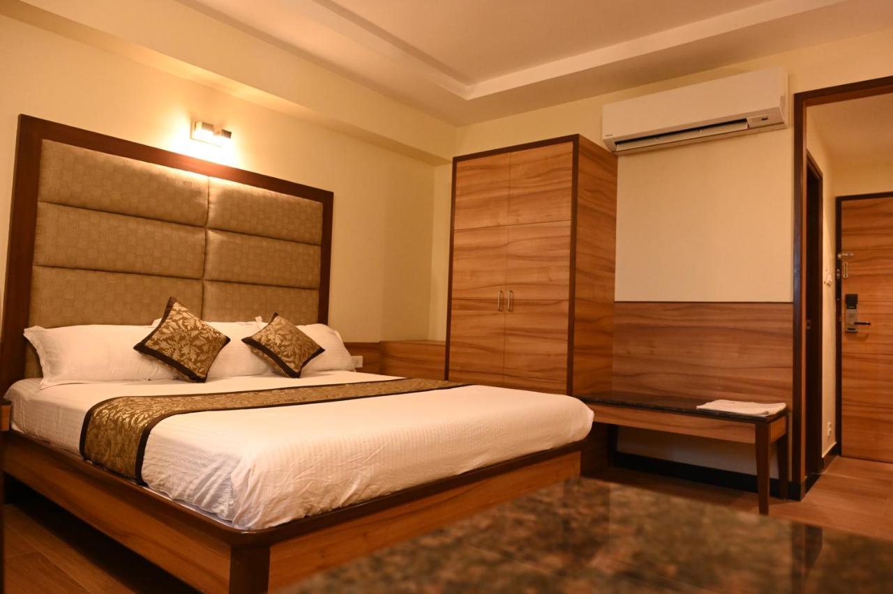 Hotel Sms Grand Imperial Vellore Ngoại thất bức ảnh