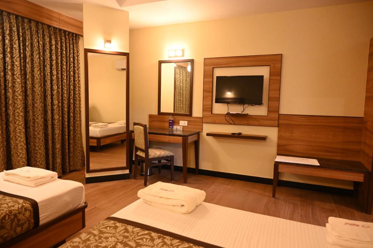Hotel Sms Grand Imperial Vellore Ngoại thất bức ảnh